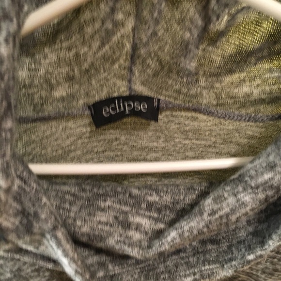 Poncho sweater - Picture 2 of 2